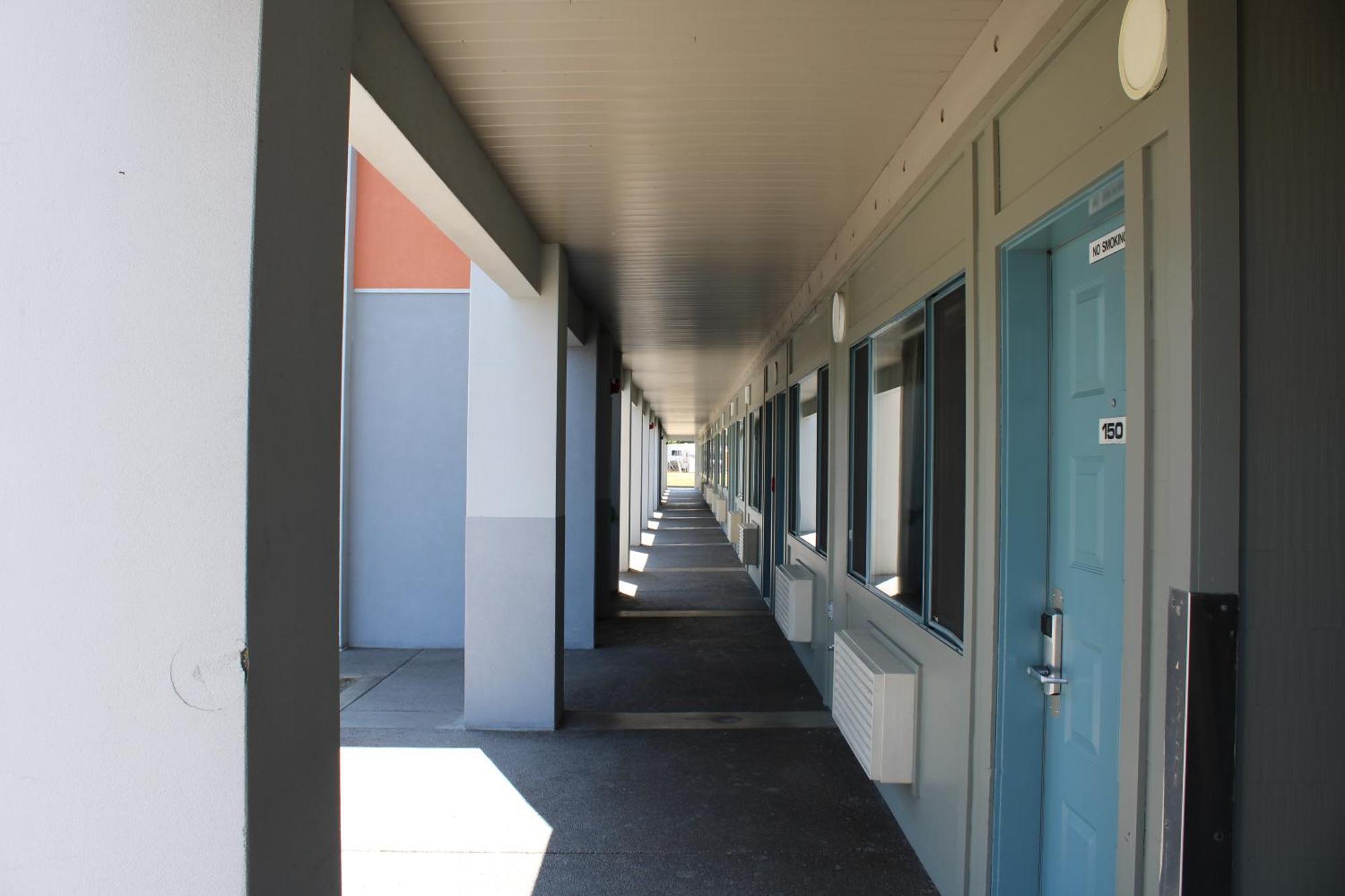 Americas Best Value Inn - Phoenix / Ashland Exteriör bild
